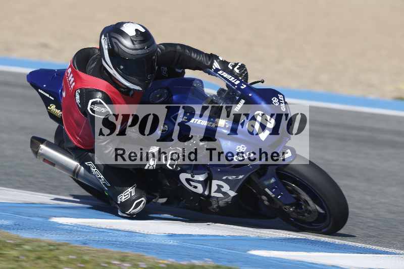 /Archiv-2024/01 26.-28.01.2024 Moto Center Thun Jerez/Gruppe schwarz-black/26